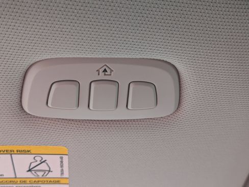 Certified 2025 Ford Expedition Platinum w/ Driver's Package image 29