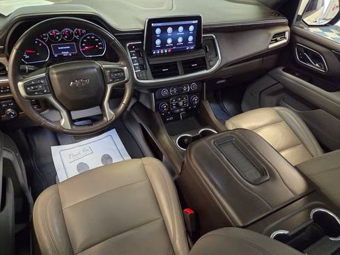 Used 2021 Chevrolet Tahoe Z71 w/ Z71 Signature Package AWD/4WD image 14