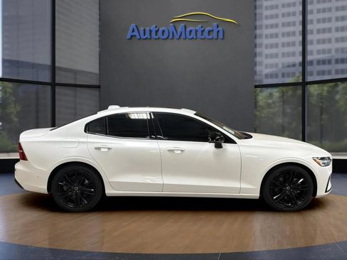Used 2024 Volvo S60 B5 Plus w/ Climate Package AWD/4WD image 13