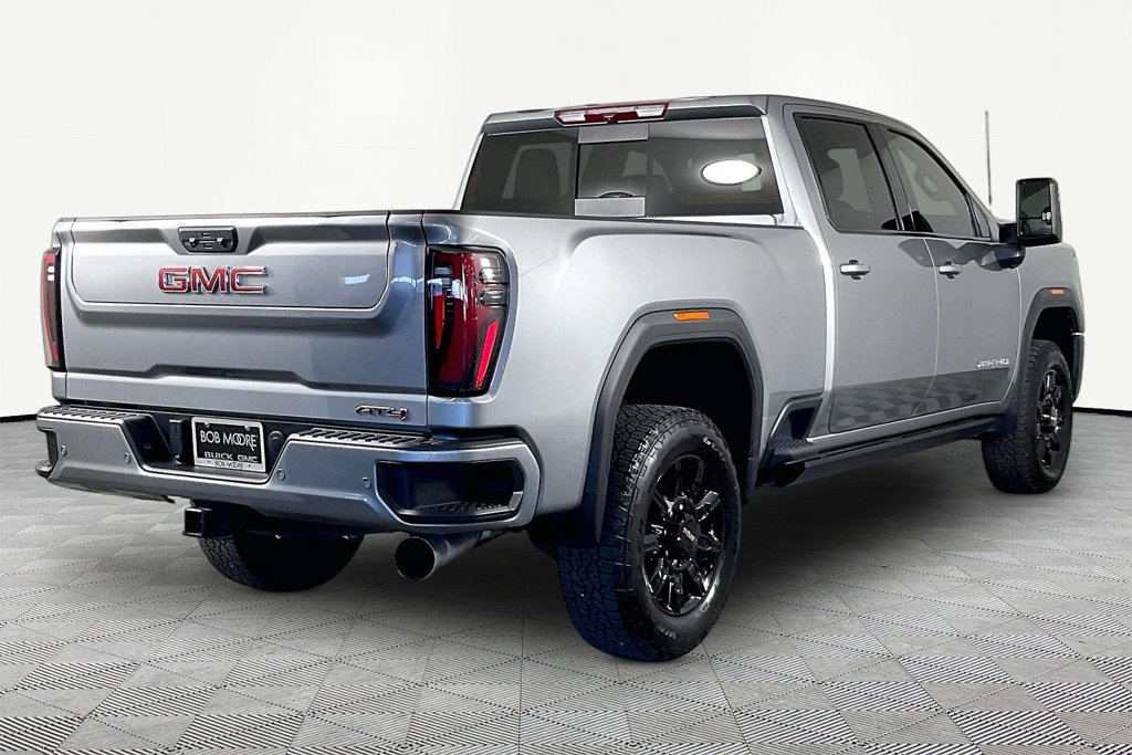 Certified 2025 GMC Sierra 2500 AT4 w/ AT4 Preferred Package AWD/4WD image 5