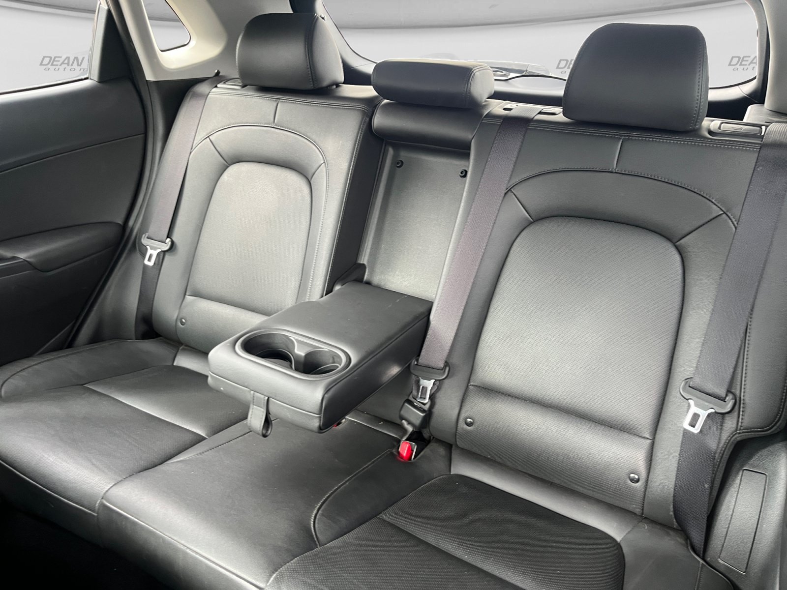 Used 2022 Hyundai Kona Limited AWD/4WD image 15
