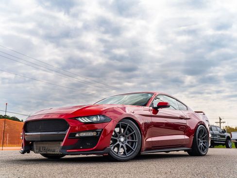 Used 2018 Ford Mustang GT Premium w/ GT Performance Package image 14