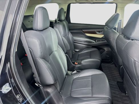 Used 2022 Subaru Ascent Touring AWD/4WD image 30