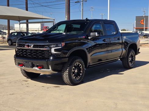Certified 2026 Chevrolet Silverado 1500 ZR2 image 7