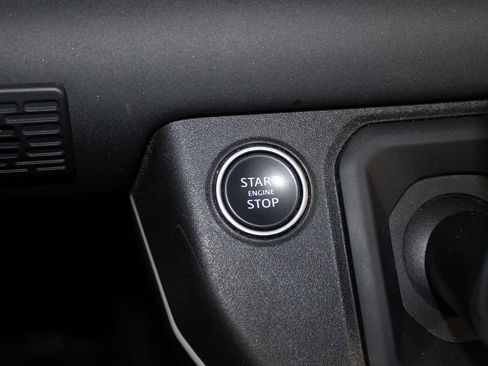 Used 2024 Land Rover Defender 110 S image 31