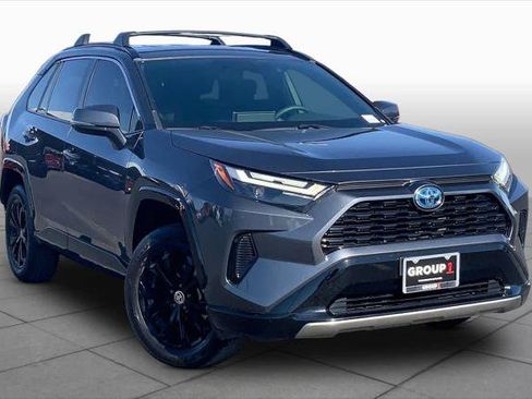 Certified 2023 Toyota RAV4 SE w/ SE Grade Weather Package AWD/4WD image 3