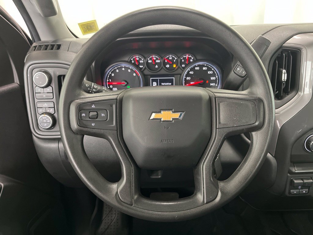 Used 2021 Chevrolet Silverado 2500 Custom w/ Custom Value Package AWD/4WD image 5