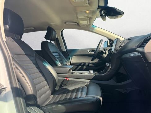 Used 2024 Ford Edge SEL image 15