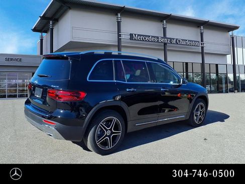 New 2026 Mercedes-Benz GLB 250 4MATIC image 3