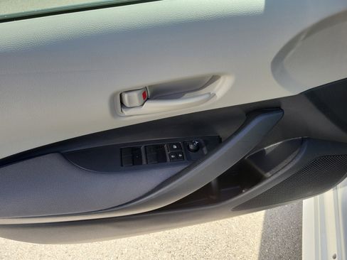 Used 2023 Toyota Corolla LE w/ LE Premium Package image 18