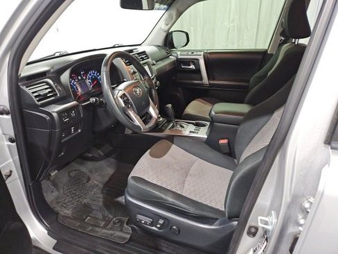 Used 2019 Toyota 4Runner SR5 image 7