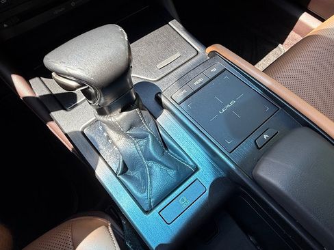 Used 2020 Lexus ES 350 w/ Premium Package FWD image 28