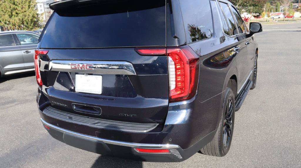 Used 2023 GMC Yukon SLT w/ SLT Premium Package AWD/4WD image 14