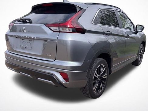 Used 2023 Mitsubishi Eclipse Cross SEL AWD/4WD image 3
