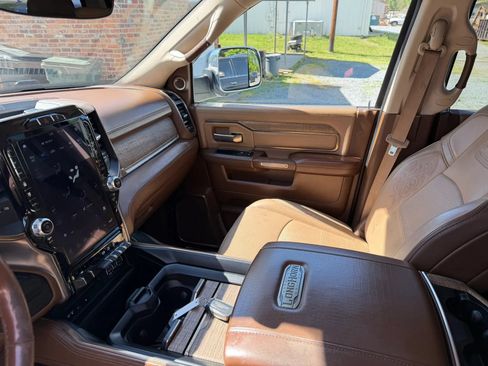 Used 2019 RAM 3500 Limited AWD/4WD image 19
