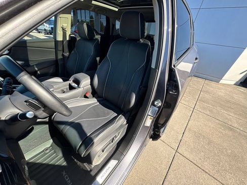 Certified 2019 Acura RDX w/ Advance Package AWD/4WD image 12
