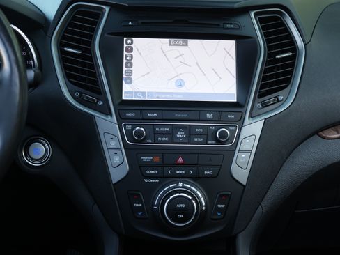Used 2018 Hyundai Santa Fe Sport FWD image 8