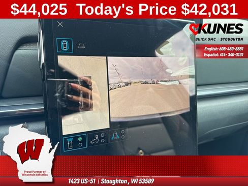 New 2026 GMC Terrain AT4 w/ Technology Package II AWD/4WD image 36