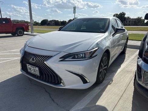 Used 2021 Lexus ES 350 w/ Premium Package FWD image 2