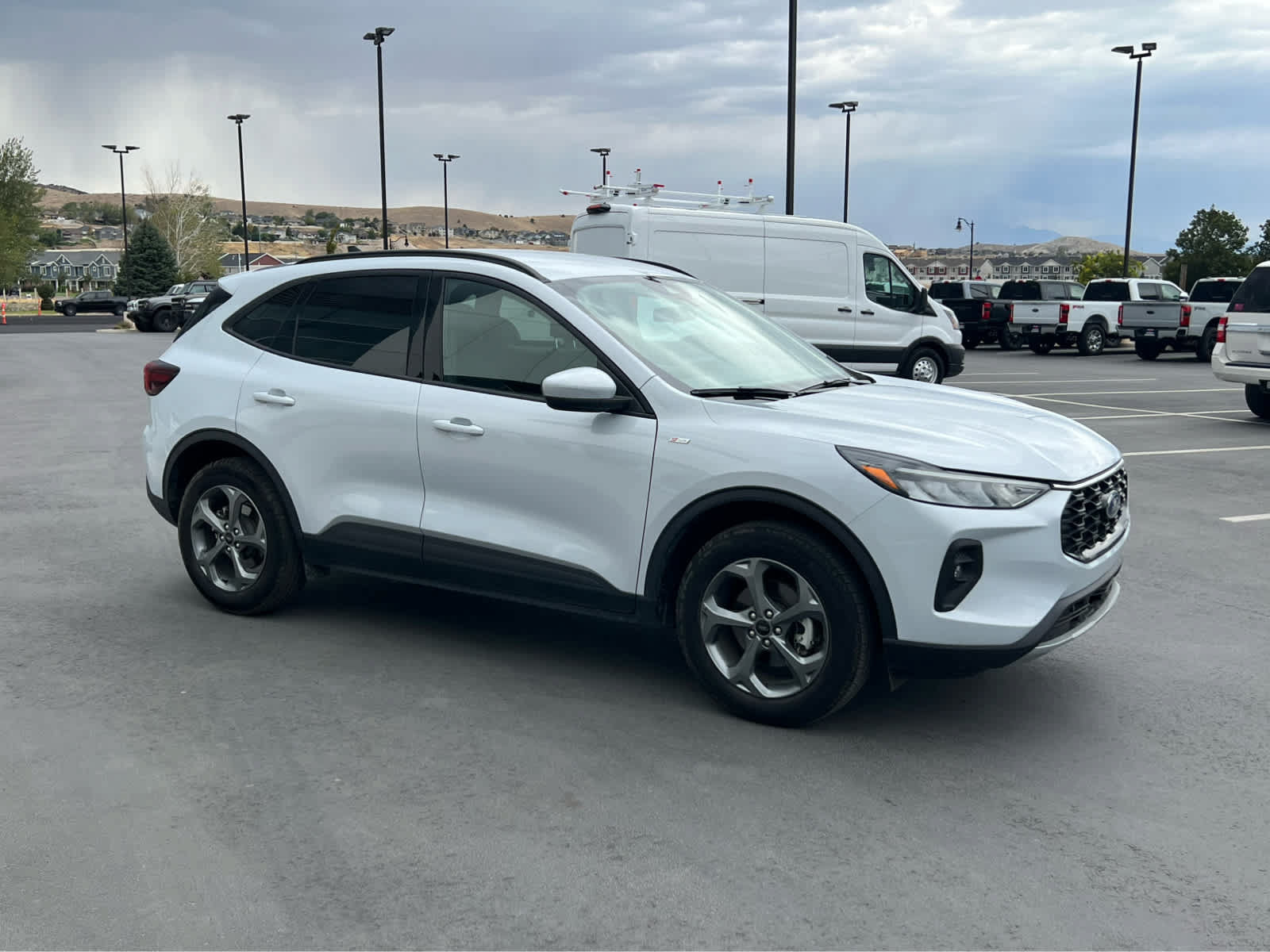 Used 2025 Ford Escape ST-Line Select AWD/4WD image 5