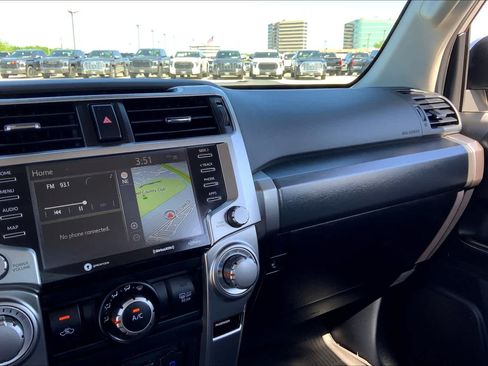 Used 2023 Toyota 4Runner SR5 Premium w/ Moonroof Package RWD image 67