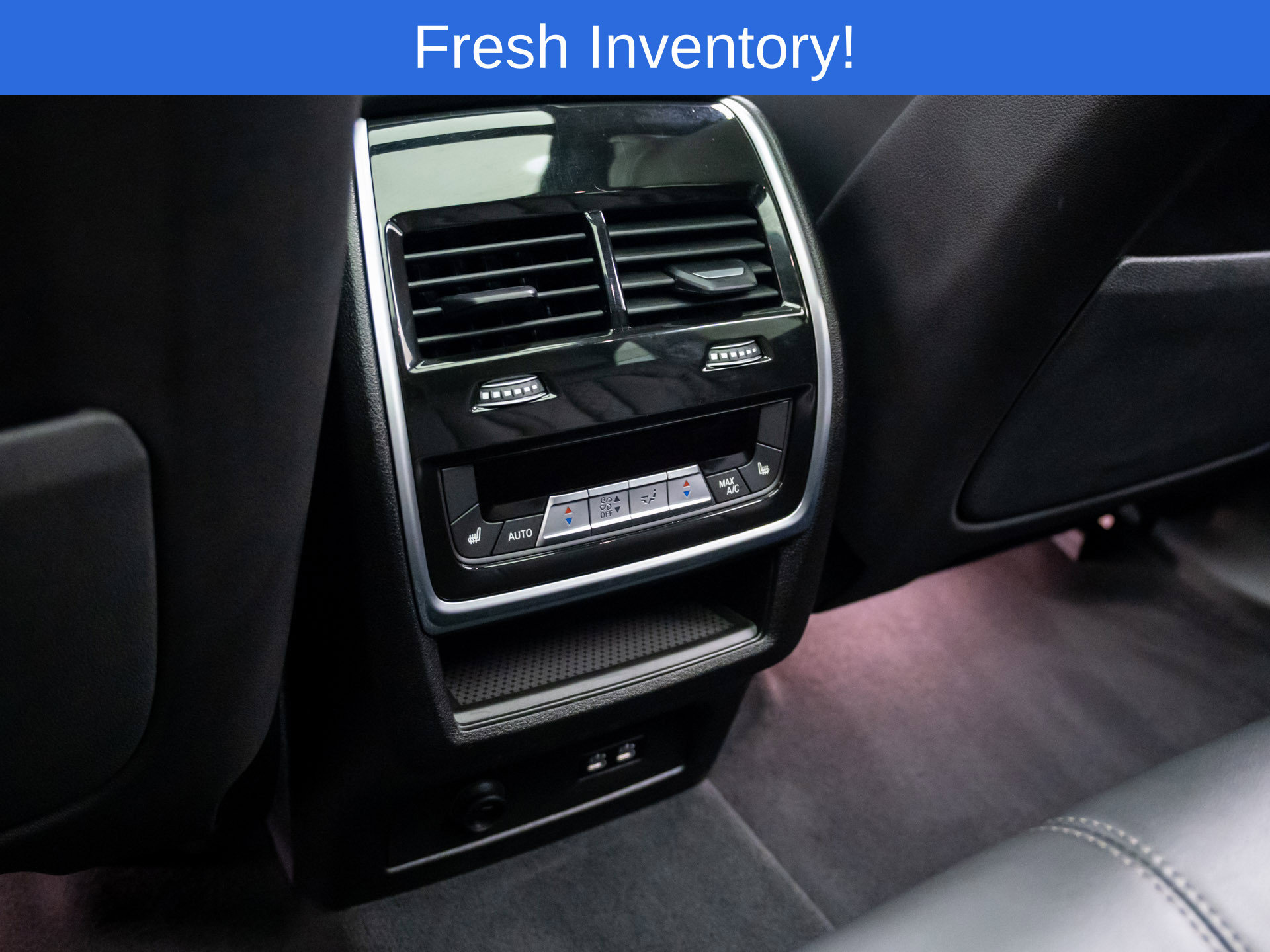 Certified 2025 BMW X5 M60i AWD/4WD image 18