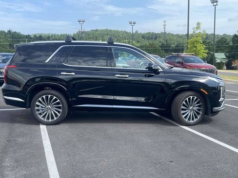 Certified 2024 Hyundai Palisade Calligraphy AWD/4WD image 2