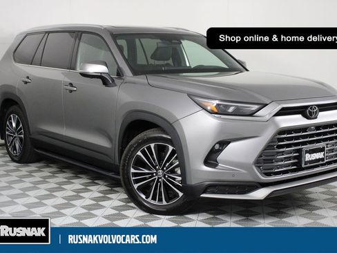 Used 2025 Toyota Grand Highlander AWD Hybrid image 1