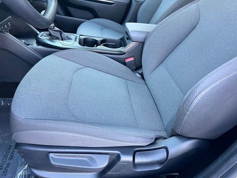 Used 2025 Kia K4 LXS image 11