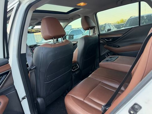 Used 2020 Subaru Outback Touring AWD/4WD image 6