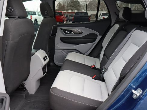 Used 2022 GMC Terrain SLE w/ Driver Convenience Package image 22