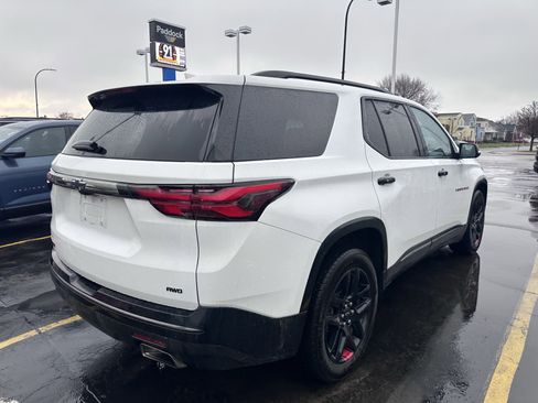 Used 2023 Chevrolet Traverse Premier w/ Redline Edition image 7
