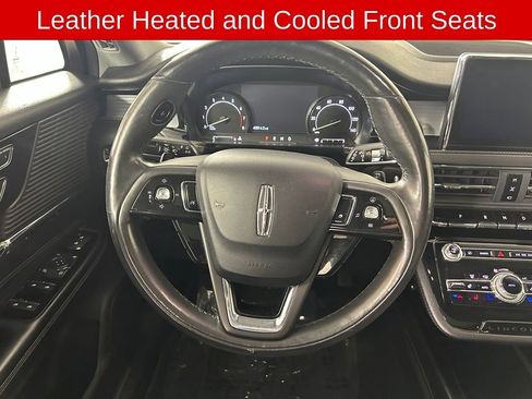 Used 2020 Lincoln Corsair AWD w/ Premium Package image 7