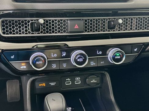 Certified 2024 Honda Civic Touring image 15