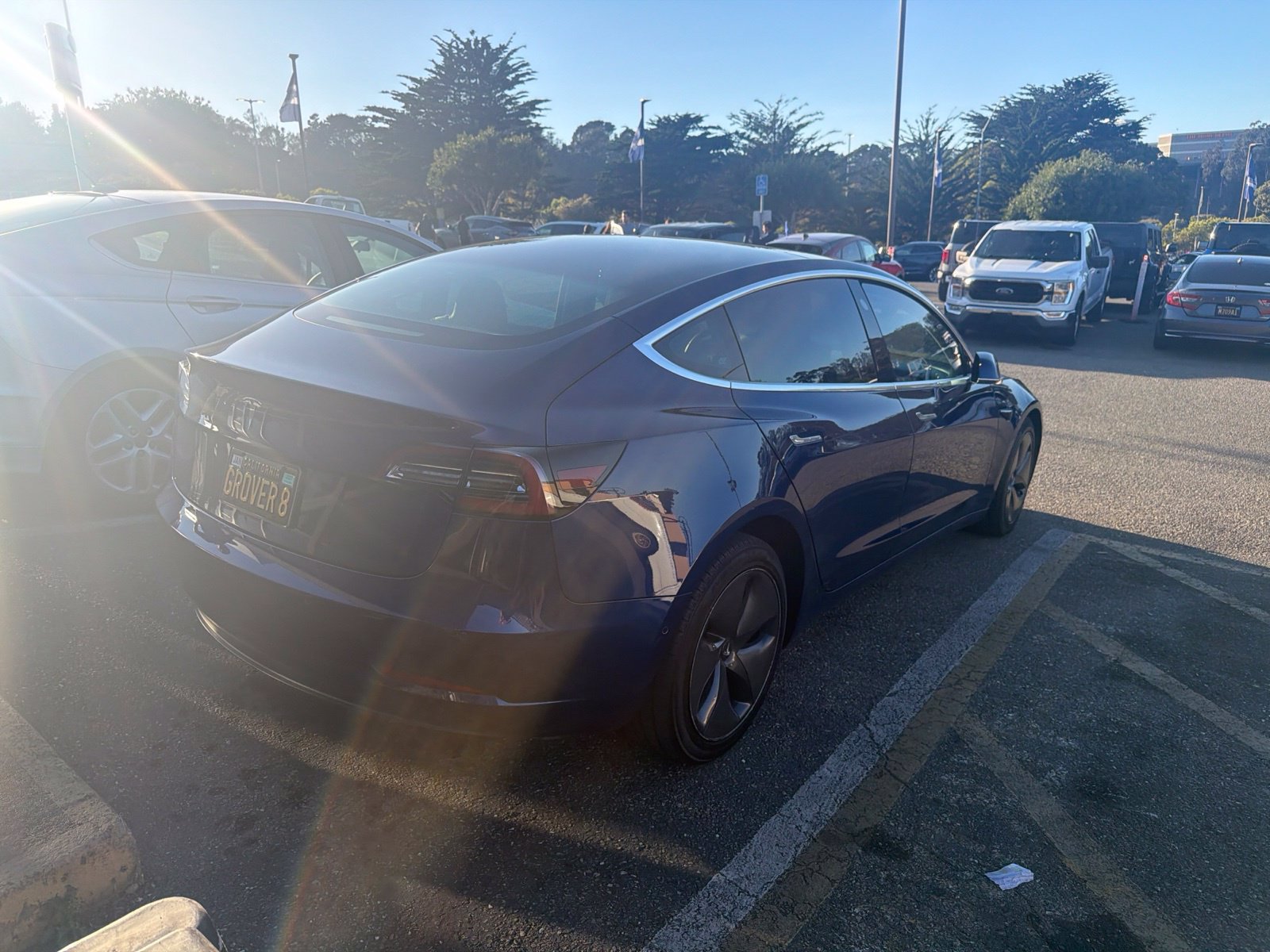 Used 2018 Tesla Model 3 RWD image 7
