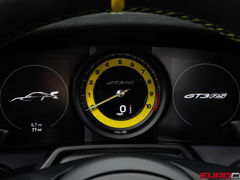 Used 2025 Porsche 911 GT3 RS RWD image 32