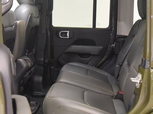 Used 2024 Jeep Wrangler High Altitude AWD/4WD image 6