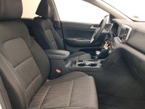 Used 2020 Kia Sportage LX FWD image 21