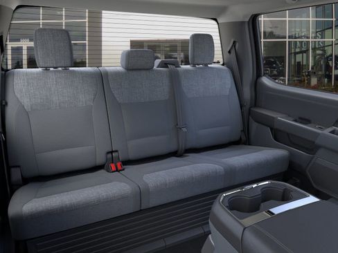 New 2026 Ford F250 XLT w/ XLT Premium Package image 32