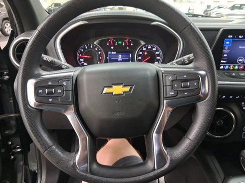 Used 2022 Chevrolet Blazer LT image 22