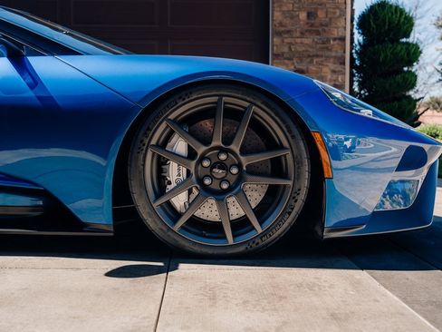 Used 2019 Ford GT image 23
