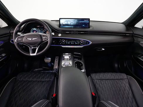 Used 2025 Genesis GV70 3.5T Sport w/ Sport Prestige Package image 30