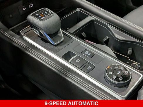 Certified 2022 Nissan Pathfinder Platinum w/ Cargo Package AWD/4WD image 22