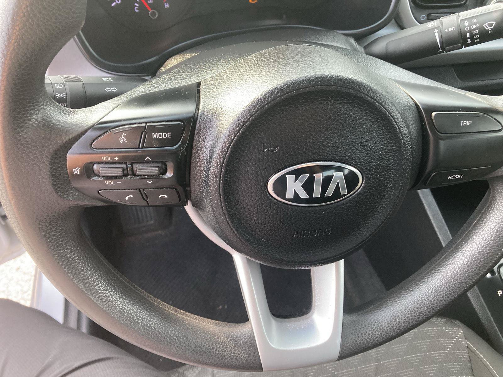Used 2020 Kia Rio LX FWD image 12