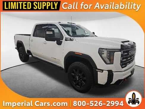 Used 2026 GMC Sierra 2500 AT4 w/ AT4 Premium Plus Package AWD/4WD image 1