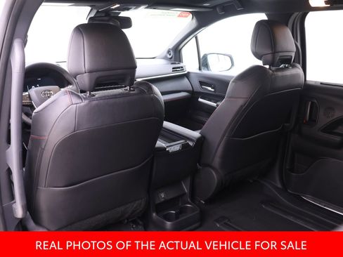 Certified 2025 Toyota Sienna XSE w/ XSE Plus Package FWD image 10