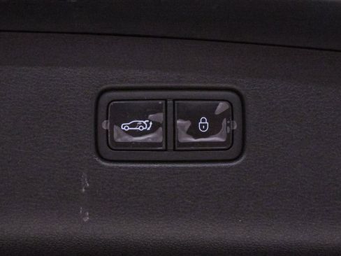 Certified 2025 Genesis GV70 3.5T Sport w/ Sport Advanced Package image 26