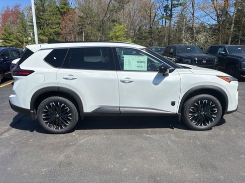 New 2026 Nissan Rogue Dark Armor AWD/4WD image 8