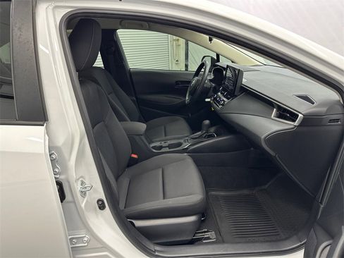 Used 2023 Toyota Corolla LE image 13