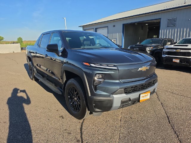New 2026 Chevrolet Silverado EV LT AWD/4WD image 2